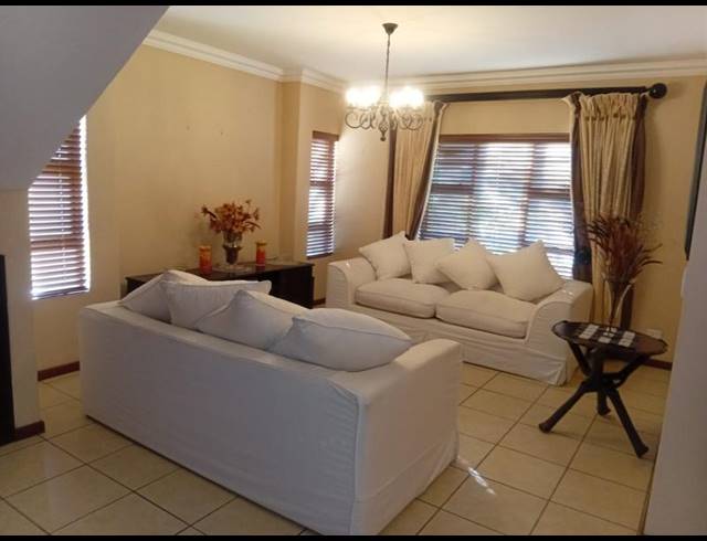 4 BEDROOM PROPERTY TO RENT IN SUNWARD PARK